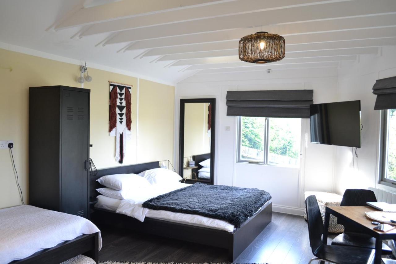 Greenfield Lodge Brighton Bagian luar foto