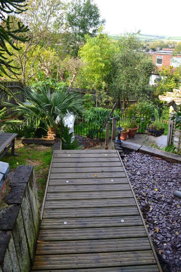 Greenfield Lodge Brighton Bagian luar foto